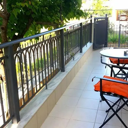 New, Modern, Bright And Independent 83 M2, With Garden, 5min To The And The Center Appartement *
