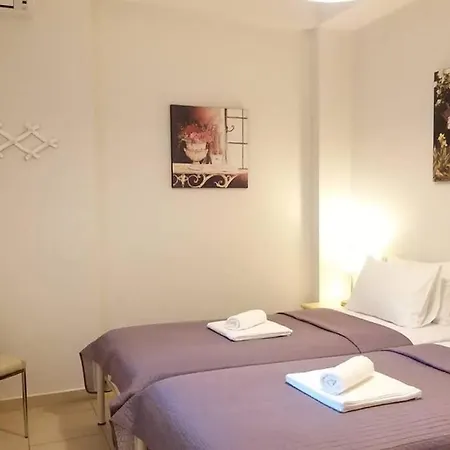 New, Modern, Bright And Independent 83 M2, With Garden, 5min To The And The Center * Kalamata