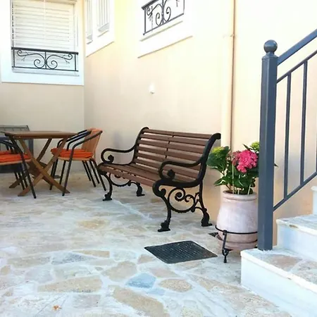 شقة Modern And Independent 83 M2, With Garden, 5min To The And The Center *