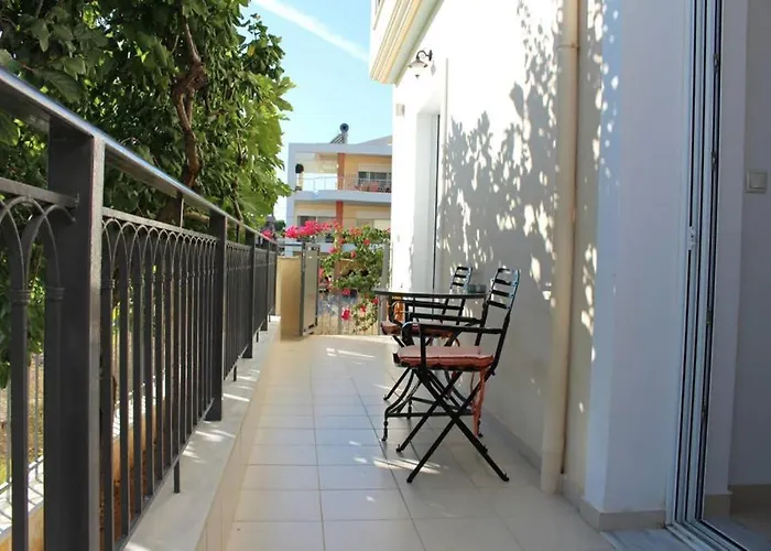 Modern And Independent 83 M2, With Garden, 5min To The And The Center