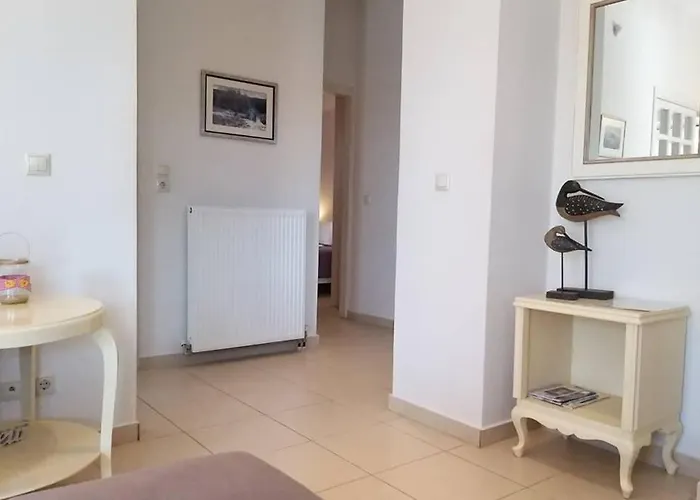 Modern And Independent 83 M2, With Garden, 5min To The And The Center Apartman Kalamáta